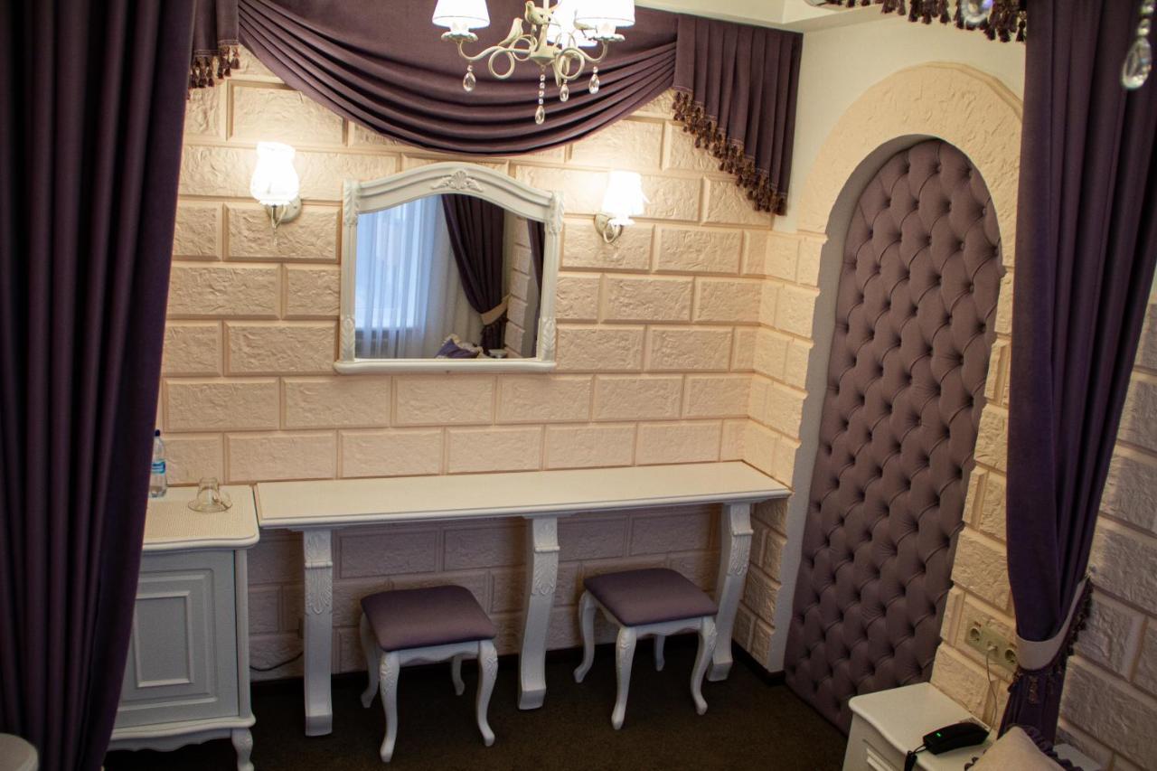 Hotel Pidkova Rivne Esterno foto